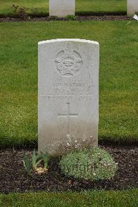 Harrogate (Stonefall) Cemetery - Waters, Mervin Hugh